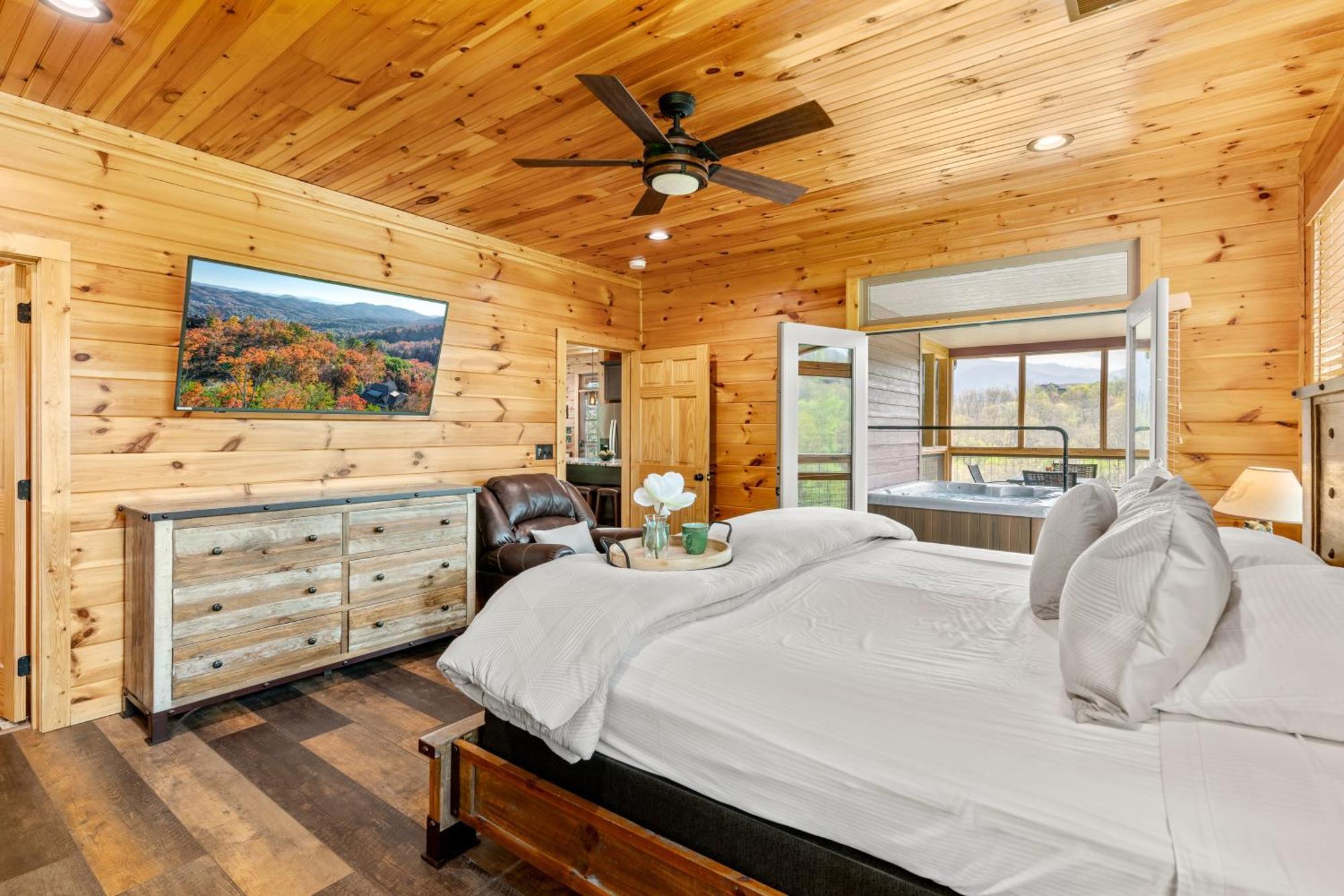 3 Lazy Bears Chalet Gatlinburg Exterior photo