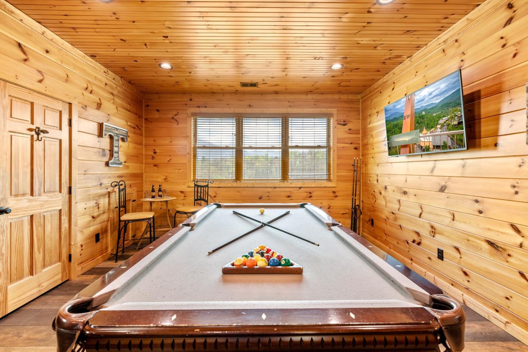3 Lazy Bears Chalet Gatlinburg Exterior photo