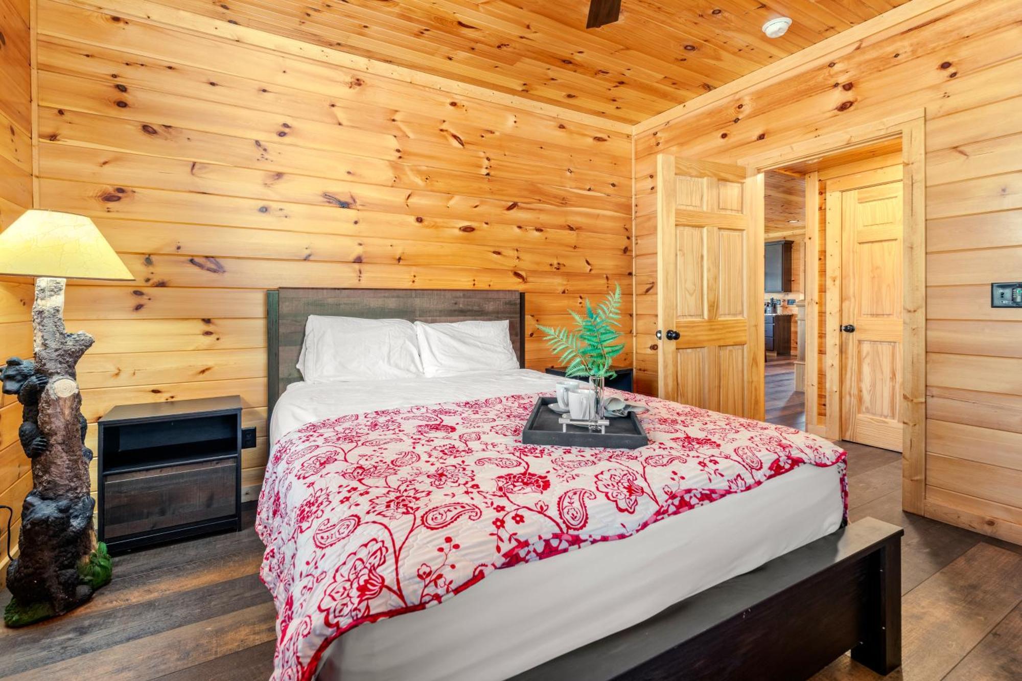 3 Lazy Bears Chalet Gatlinburg Exterior photo