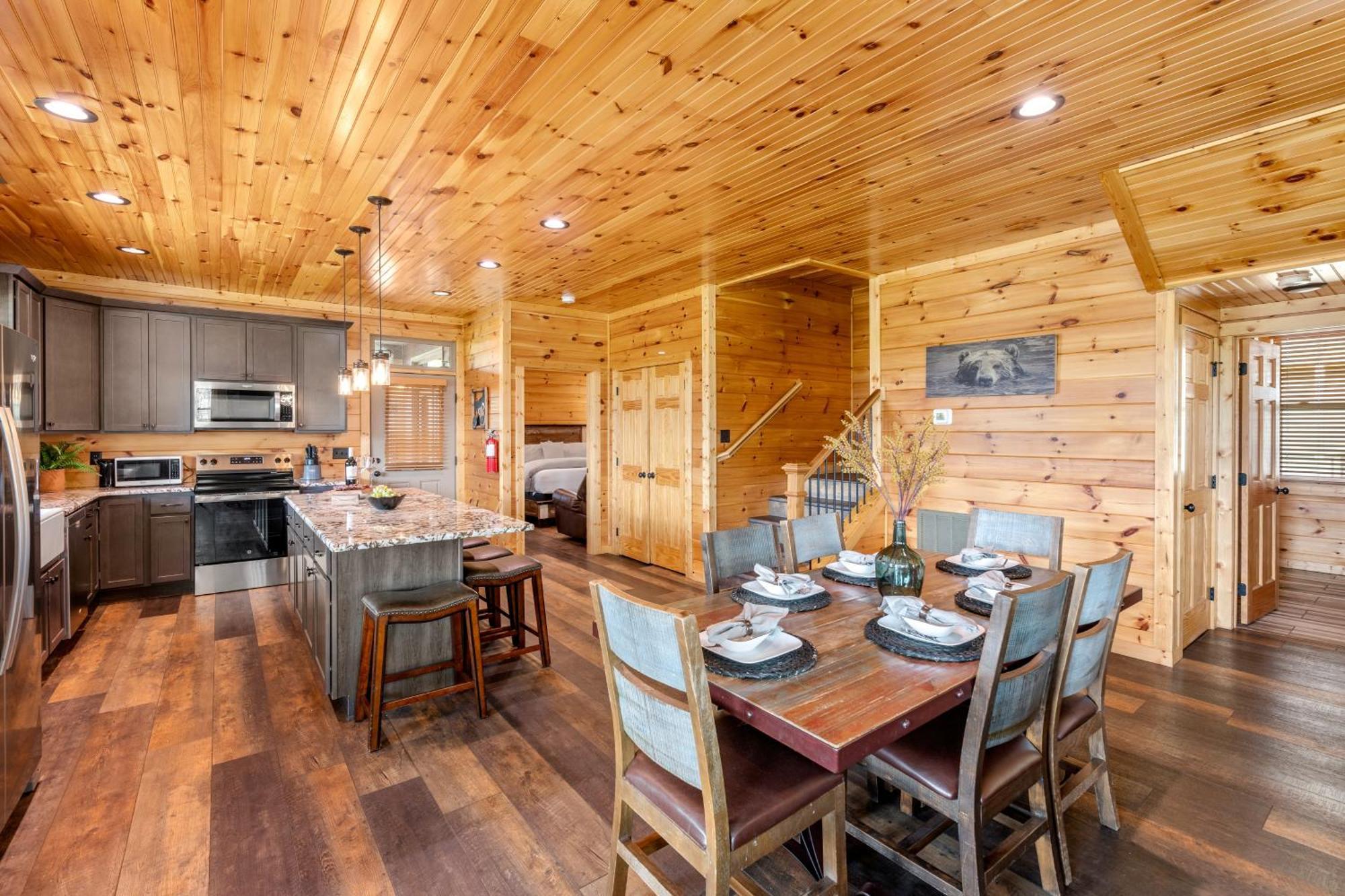 3 Lazy Bears Chalet Gatlinburg Exterior photo