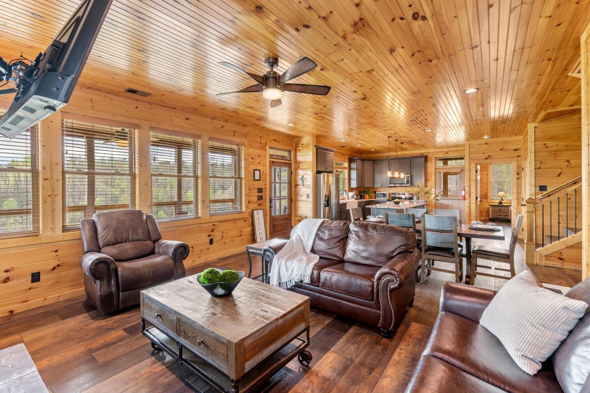 3 Lazy Bears Chalet Gatlinburg Exterior photo